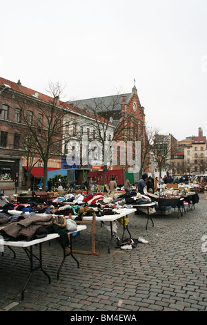 Jeu de balle, marché aux puces à Bruxelles, Belgique Banque D'Images