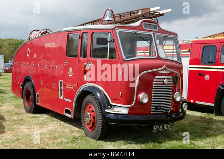 Les moteurs à un feu classique et vapeur vintage Rally près de Winchester, Hampshire en mai 2010. Banque D'Images