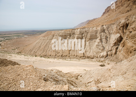 Kumran ou grottes de Qumran au désert de Judée - Israël Banque D'Images