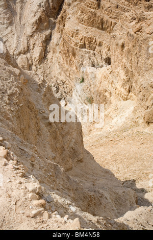 Kumran ou grottes de Qumran au désert de Judée - Israël Banque D'Images