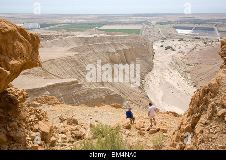 Kumran ou grottes de Qumran au désert de Judée - Israël Banque D'Images