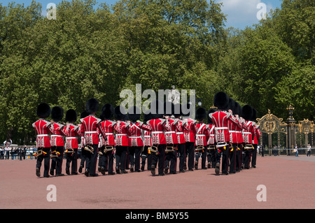 Marching Grenadier Guards Banque D'Images