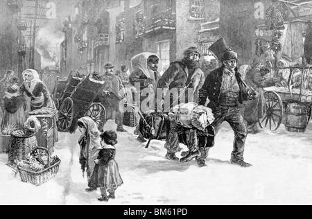 Dans le quartier italien - Mulberry Street sur une soirée d'hiver - New York - 1890 Banque D'Images