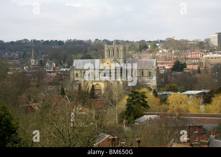 La perspective est de Winchester et de la cathédrale de St Giles Hill, Hampshire, Royaume-Uni Banque D'Images