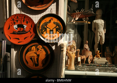 Boutique de souvenirs en quart de Plaka à Athènes, Grèce. Banque D'Images