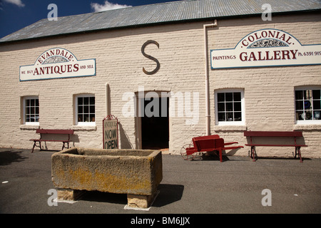 Evandale Antiquités et galerie coloniale, Evandale, près de Launceston, dans le Nord de la Tasmanie, Australie Banque D'Images