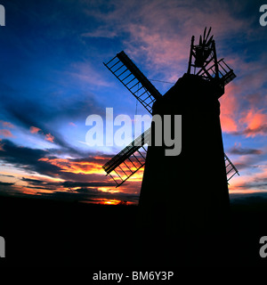 Ballycopeland Moulin, hiver coucher du soleil. Près de Millisle, Péninsule de Ards, comté de Down, Irlande du Nord Banque D'Images