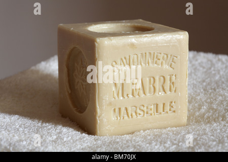 Un cube de savon de Marseille Banque D'Images