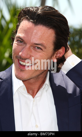 TAMARA DREWE LUKE EVANS PHOTOCALL CANNES FILM FESTIVAL 2010 PALAIS DES FESTIVAL CANNES FRANCE 18 Mai 2010 Banque D'Images