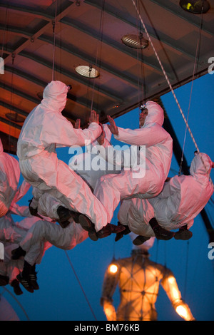 Groupe de théâtre Catalan La Fura dels Baus, le rendement global Rheingold, Capitale européenne de la Culture, Duisburg, Allemagne, Europe Banque D'Images