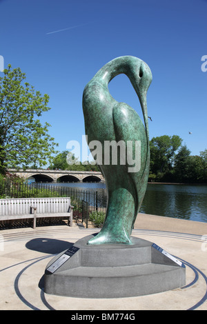 Isis, bronze par Simon Gudgeon, Hyde Park, London Banque D'Images