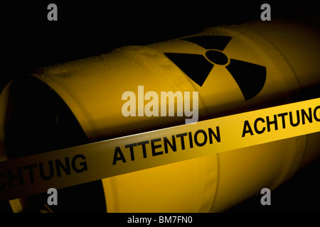 Un corps radioactif Banque D'Images