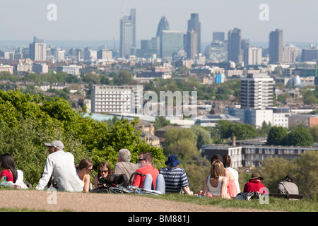 La colline du Parlement Hampstead Heath vue sur le Nord de Londres et la ville Banque D'Images