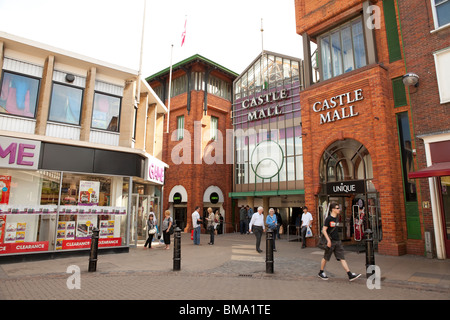 Le château de Norwich Mall shopping center, Norfolk, Angleterre Banque D'Images