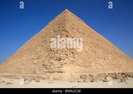 La pyramide de pharaon égyptien Khafré (4ème dynastie) dans la région de Giza, Egypte Banque D'Images