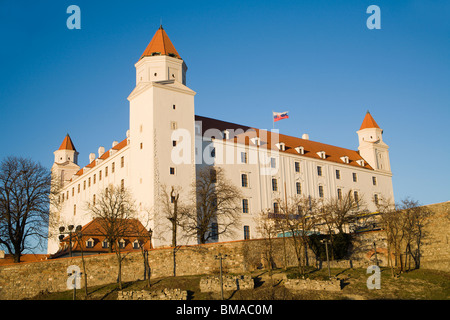 Bratislava - Château de lumière au coucher du soleil Banque D'Images