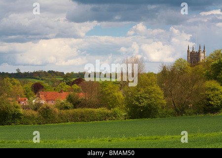 Grande-bretagne Angleterre Essex Dedham Vale Frontières Suffolk à l'Est, vers Dedham Église paroissiale de St Mary's Springtime Banque D'Images