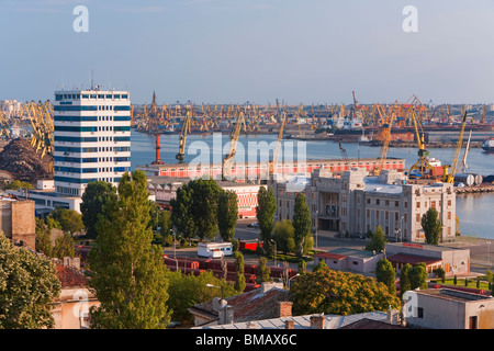 La Roumanie, la côte de la mer Noire, Constanta, Constanta des arsenaux maritimes Banque D'Images