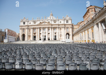 La Place Saint Pierre, Vatican, Rome, Italie Banque D'Images