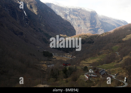 Vue depuis le chemin de fer de montagne Flamsbana in Norway, Norway, Scandinavia, Europe Banque D'Images