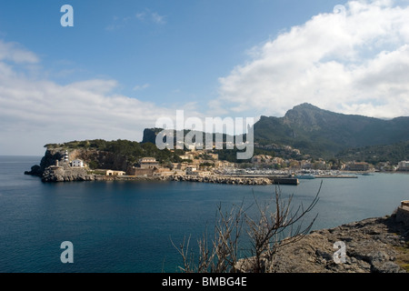 Port de Soller, vu d'un point de vue de la route du phare (Majorque - Espagne). Port de Soller, vu depuis la route du phare Banque D'Images