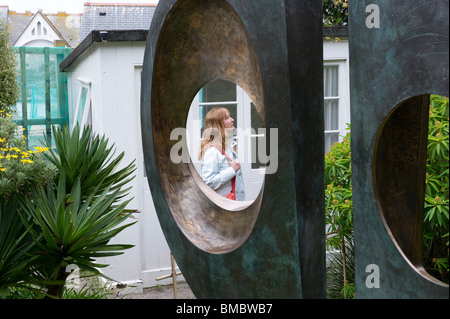 St Ives en Cornouailles accueil de Tate et Barbara Hepworth Garden Banque D'Images