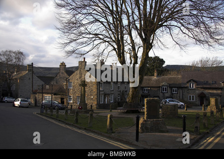 Place du Village, Marché, Castleton, Peak District, Derbyshire, Royaume-Uni Banque D'Images