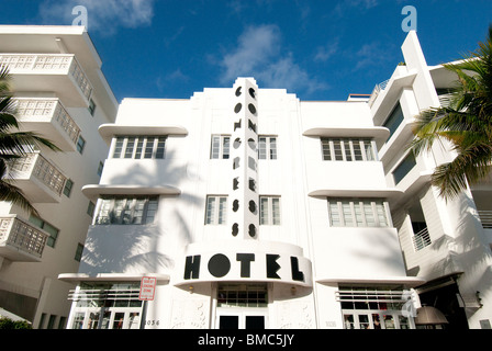 Congrès historique hôtel construit en 1936 dans un style Art Déco, sur Ocean Drive, à South Beach, Miami Beach, Florida, USA Banque D'Images