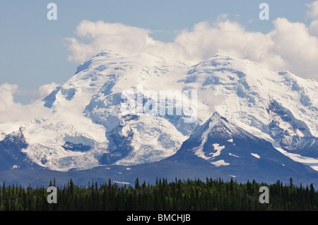 Tambour, mont Wrangell Mountains, parc national Wrangell, Alaska, USA Banque D'Images