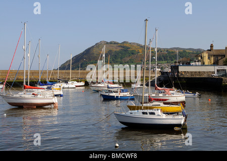 Le port de Bray avec une toile de Bray Head, dans le comté de Wicklow, Irlande du sud Banque D'Images