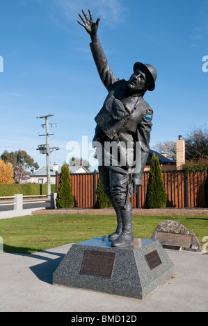 Monument de la Première Guerre mondiale, héros de Tasmanie Lt Col H.W. Murray VC CMG ASM et bar dans le village historique de Tasmanie Evandale Banque D'Images