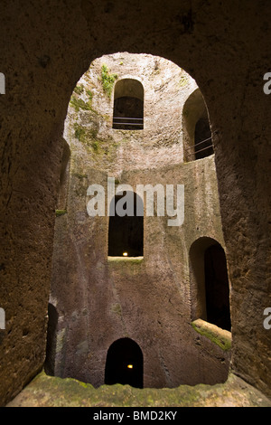 Saint Patrick et bien, Orvieto, la province de Terni, Ombrie Banque D'Images