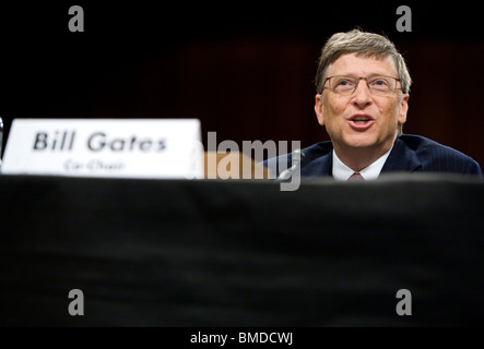 L'ancien Président Bill Clinton et Gates fondateur Bill Gates. Banque D'Images