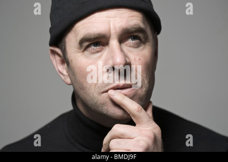 Portrait de l'Homme pensant Banque D'Images