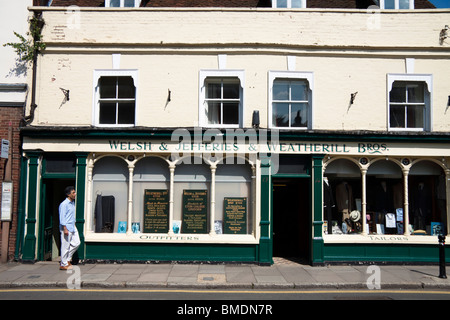 Welsh et Jefferies et Bros Weatherill tailleurs, Eton High Street, Berkshire, England, UK Banque D'Images