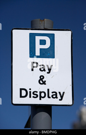 Payer et Afficher le stationnement sur rue signer southport Merseyside England uk Banque D'Images