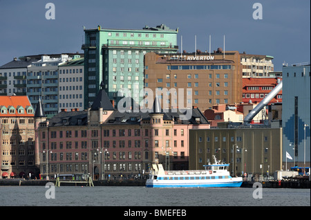 La Scandinavie, la Suède, Göteborg, vue de mer sur Alvsnabben avec cityscape in background Banque D'Images