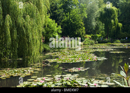 Jardins de Claude MONET GIVERNY, FRANCE Banque D'Images