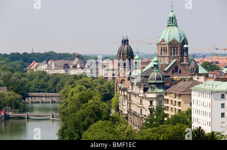 Vue de la rivière Isar. Munich, Allemagne Banque D'Images