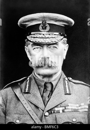Vintage photo c1915 de chef militaire et homme d'État britannique Lord Kitchener (Horatio Herbert Kitchener, comte Kitchener). Banque D'Images