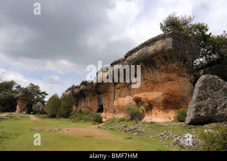 Formation de roche karstique, Ciudad Encantada, province de Cuenca, communauté autonome de Castille-La Manche, Espagne Banque D'Images