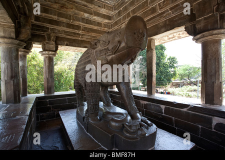 Statue de sanglier (Vishnu). Varaha culte. Khajuraho. L'Inde Banque D'Images