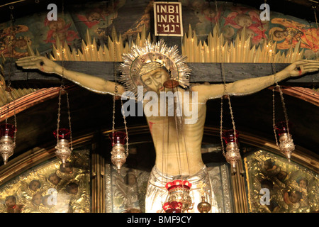 Israël, Jérusalem Vieille Ville, Golgotha, Calvaire, la Douzième Station de la Via Dolorosa à l'église du Saint Sépulcre Banque D'Images