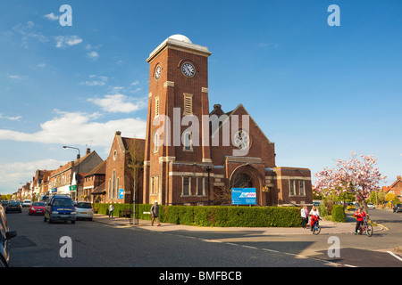Frinton and Église libre dans l'avenue Connaught, Frinton and on Sea, Essex, UK Banque D'Images
