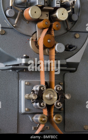 Détails d'un studio d'enregistrement de musique électronique Siemens 1955 Banque D'Images