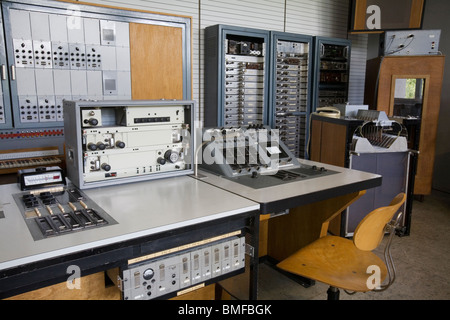 Détails d'un studio d'enregistrement de musique électronique Siemens 1955 Banque D'Images