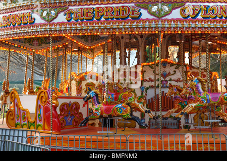 Merry-go-round in Winter Wonderland à Hyde Park Banque D'Images