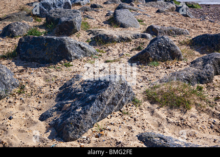 Roches sur une plage Banque D'Images