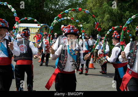 Morris Dancing in Thaxted et villages environnants du North Essex, Angleterre Banque D'Images