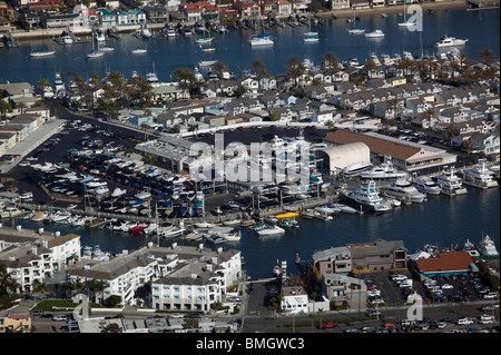 Vue aérienne au-dessus de la plage de Newport Orange County en Californie Banque D'Images